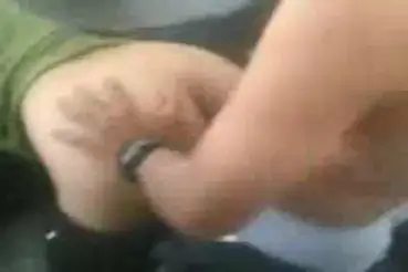 Abg Di Tempat Parkir Dengan Geng Vespa