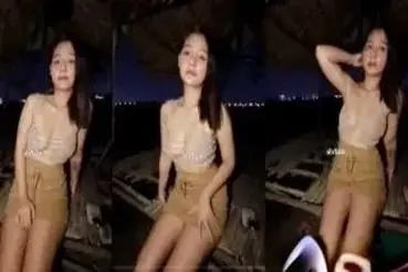 Bokep Cewek Cantik Tapi Mau Diajak Ngewe di Gubuk Malem- Malem